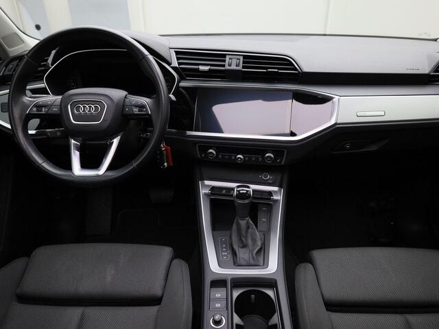 Audi Q3 35 TFSI/150PK Pro Line · Panoramadak · Parkeersensoren · Navigatie