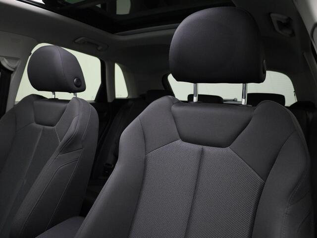 Audi Q3 35 TFSI/150PK Pro Line · Panoramadak · Parkeersensoren · Navigatie