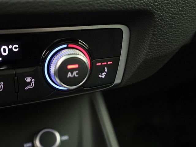 Audi Q3 35 TFSI/150PK Pro Line · Panoramadak · Parkeersensoren · Navigatie