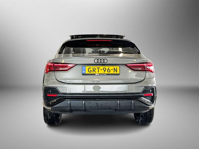 Audi Q3 Sportback 45 TFSI e S-Line / Achteruitrijcamera / Optiekpakket zwart / Panoramadak / Adaptive Cruise Control
