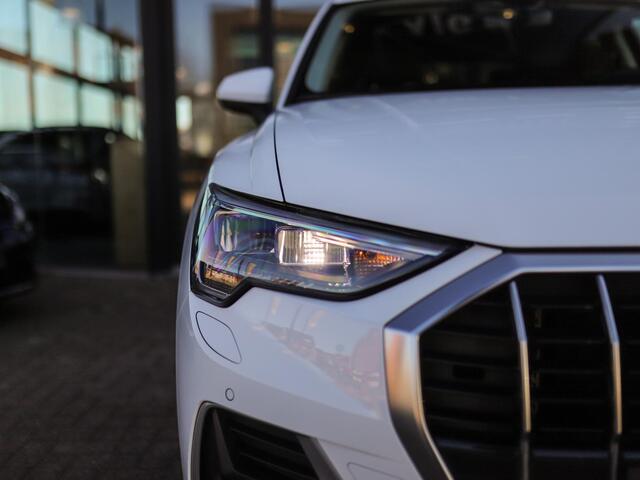 Audi Q3 35 TFSI S Line Pro Line S | Standkachel | Trekhaak | ACC | Stoelverw.