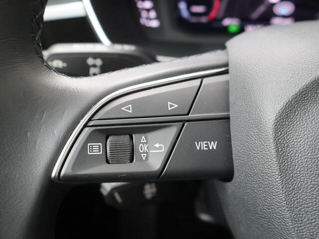 Audi Q3 35 TFSI Advanced edition | 150 PK | Navigatiesysteem MMI plus | Elektrisch bedienbare achterklep | Lichtmetalen velgen 18 "|