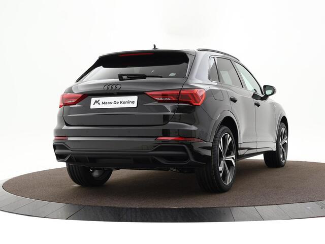 Audi Q3 S edition Competition 35 TFSI 150 PK · Glazen panoramadak · Trekhaak · Comfortsleutel · Lederen bekleding