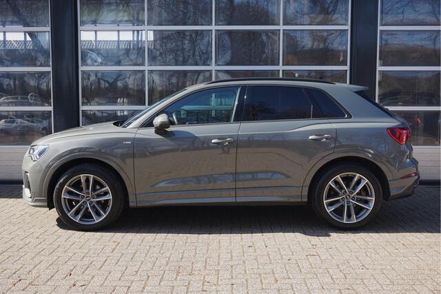 Audi Q3 35 TFSI Pro Line S Trekhaak/Navi/Standkachel!