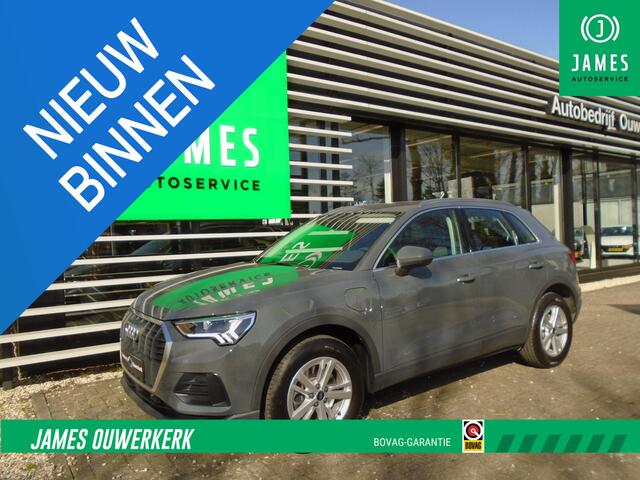 Audi Q3 45 TFSI e Advanced edition PHEV /dsg 6 traps