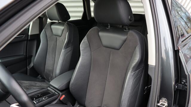 Audi Q3 35 TFSI S Line Pro Line S | Panoramadak | Achteruitrijcamera | Trekhaak | 20 Inch