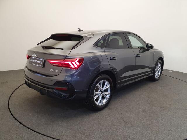Audi Q3 Sportback 35 TFSI 150pk S-Line S-Tronic Wegklapbare trekhaak, Panoramadak, Camera
