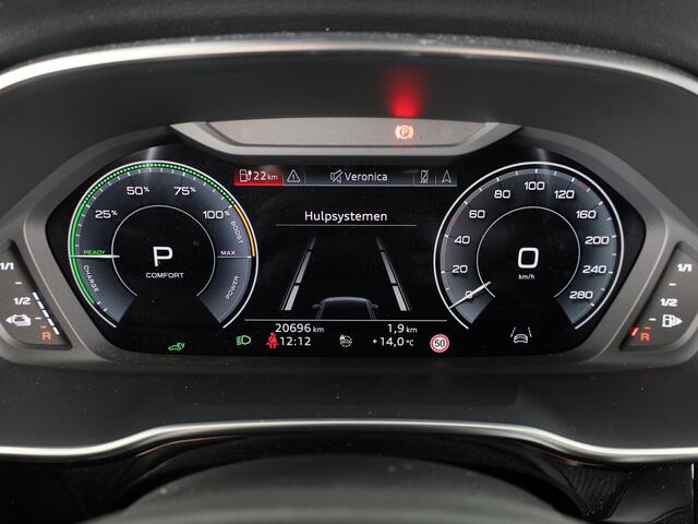 Audi Q3 Sportback 45 TFSI e S Edition Private lease vanaf ¤825,- pm | 245 pk S-tronic | Verlengde garantie | Navigatie | Parkeersensoren | Adaptieve cruise control | Stoelverwarming |