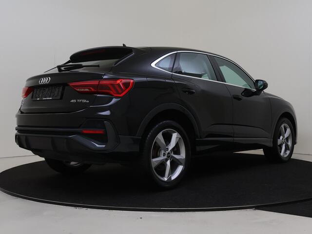 Audi Q3 Sportback 45 TFSI e Advanced Edition | Trekhaak | Stoelverwarming | CarPlay | Adaptieve cruise control | Climate control | Virtual cockpit |
