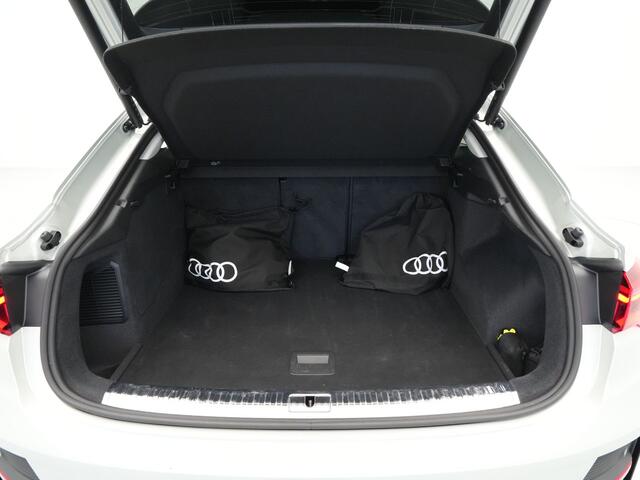 Audi Q3 Sportback 45 TFSI e 245 pk S-Tronic S Line Edition Adaptive Cruise Trekhaak Achteruitrijcamera