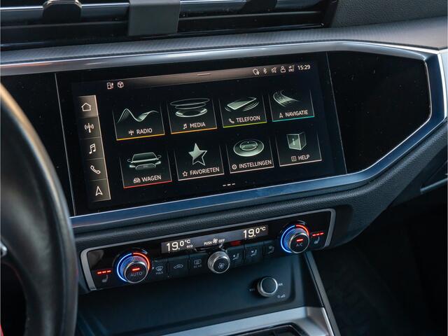 Audi Q3 45 TFSI e Advanced edition 18 INCH ELEK TREKHAAK DODEHOEK VIRTUAL DASH STOELVERW