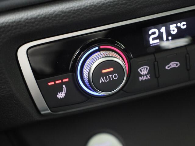 Audi Q3 Sportback 35 TFSI/150PK Business Edition · Panoramadak · Leder · Parkeersensoren + Rondom zichtcamera