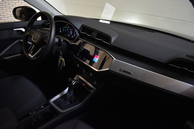 Audi Q3 45 TFSI e 245pk S-TRONIC PRO-LINE TREKHAAK/CARPLAY/ACC