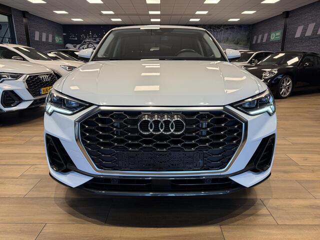 Audi Q3 Sportback 45 TFSI e Business Edition