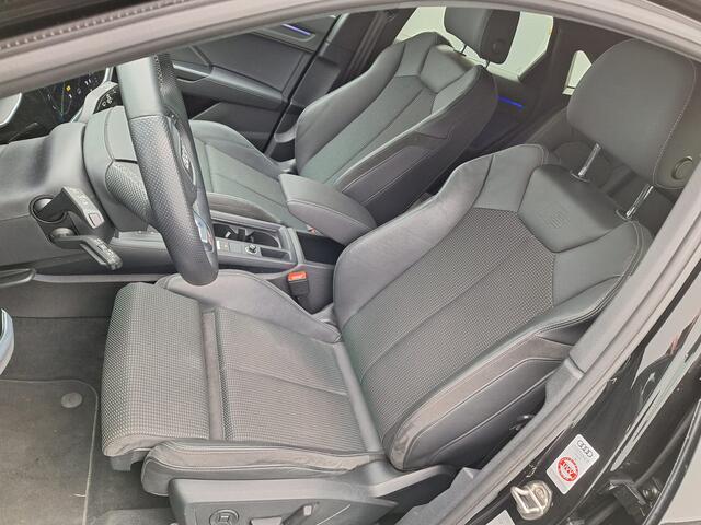 Audi Q3 Sportback 45 TFSI e S Line Plug In Hybrid 245pk PHEV | Camera | Carplay | Keyless | 20"L.M | Electrische Sportstoelen Verwarmd | Virtual | Sfeerverlichting | Navi Full Map | BLIS |