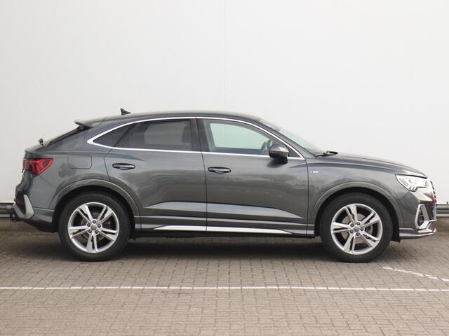 Audi Q3 Sportback 35 TFSI Pro Line | S-Line | Trekhaak | Camera | Dodehoekdetectie | Adaptive cruise | Navigatie | Stoelverwarming | Smartphone interface |