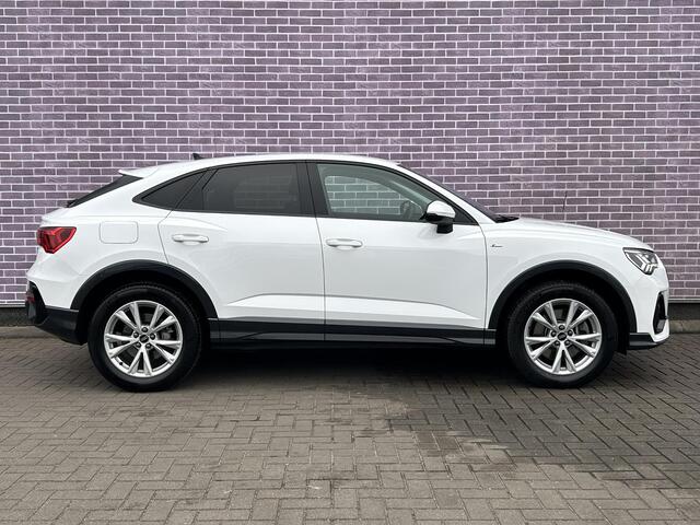 Audi Q3 Sportback 45 TFSI e S Edition | PHEV | Adaptieve Cruise Control | S-Line exterieur | Stoelverwarming | Fullmap navigatie | Trekhaak elektrisch | Sonos Premium Audio | Matrix LED Koplampen | Parkeercamera | 18"LM-velgen