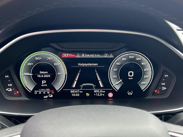 Audi Q3 Sportback 45 TFSI e S Edition | PHEV | Adaptieve Cruise Control | S-Line exterieur | Stoelverwarming | Fullmap navigatie | Trekhaak elektrisch | Sonos Premium Audio | Matrix LED Koplampen | Parkeercamera | 18"LM-velgen