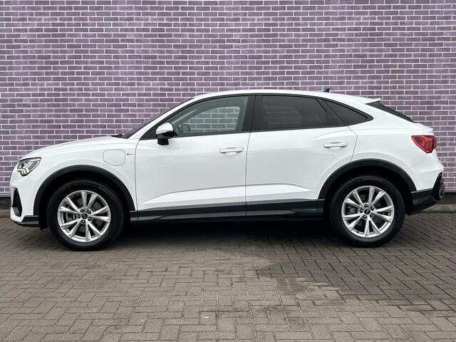 Audi Q3 Sportback 45 TFSI e S Edition | PHEV | Adaptieve Cruise Control | S-Line exterieur | Stoelverwarming | Fullmap navigatie | Trekhaak elektrisch | Sonos Premium Audio | Matrix LED Koplampen | Parkeercamera | 18"LM-velgen