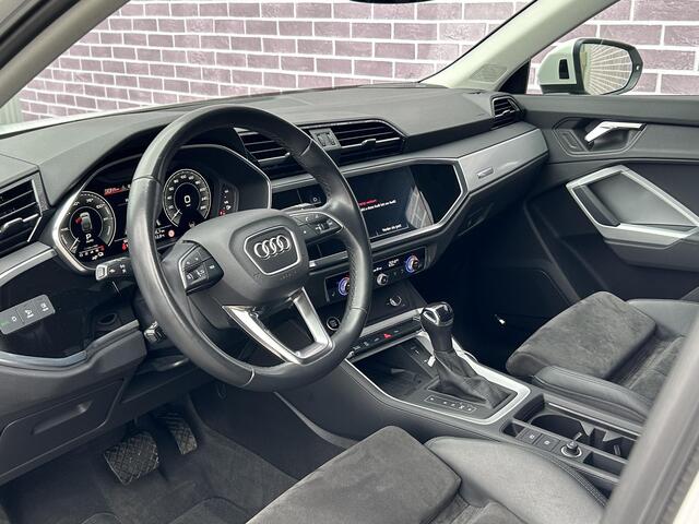 Audi Q3 Sportback 45 TFSI e S Edition | PHEV | Adaptieve Cruise Control | S-Line exterieur | Stoelverwarming | Fullmap navigatie | Trekhaak elektrisch | Sonos Premium Audio | Matrix LED Koplampen | Parkeercamera | 18"LM-velgen