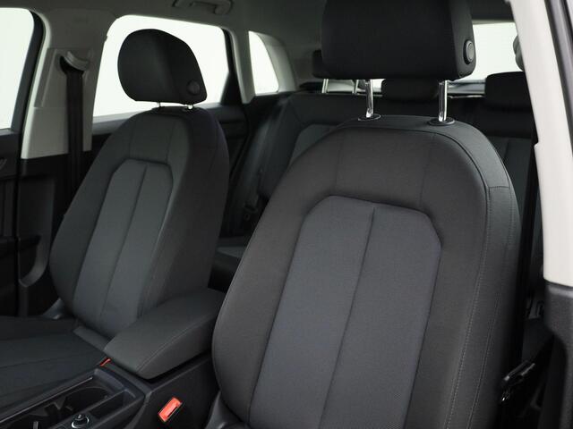 Audi Q3 45 TFSIe 180kW/245PK S Line · Navigatie · Drive select · Stoelverwarming · Garantie tot november 2028 of 100000km