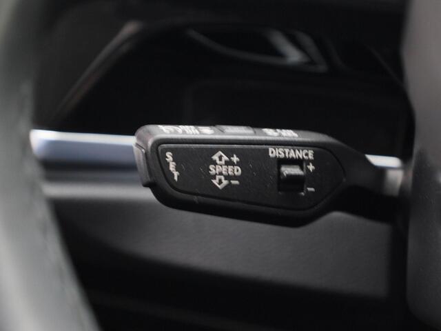 Audi Q3 45 TFSIe 180kW/245PK S Line · Navigatie · Drive select · Stoelverwarming · Garantie tot november 2028 of 100000km