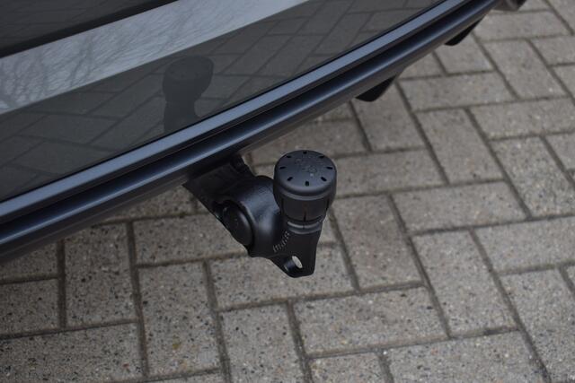 Audi Q3 35 TFSI 150pk S-tronic S-line | Pano | B&O | Trekhaak