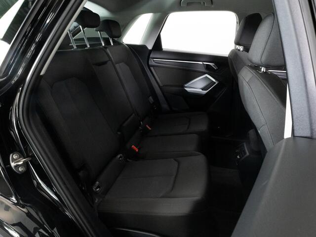 Audi Q3 Sportback 45 TFSI 245 PK e Edition | LED | Navigatie | Side Assist | Keyless | Adaptieve Cruise Control |