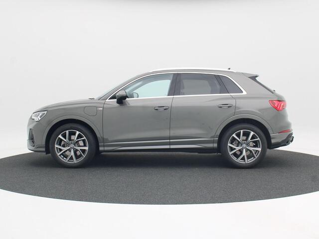 Audi Q3 45 TFSi e 245 Pk Automaat S-Line | Full LED | 19 Inch | Trekhaak | Adaptive Cruise | Parkeersensoren | Sportstoelen | 7.287 Km!!