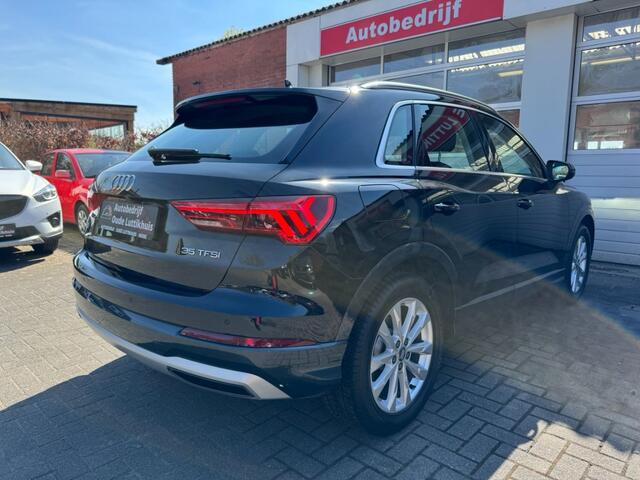 Audi Q3 35 TFSI Advanced Pro Line S-Tronic Virtual Camera ACC Keyless
