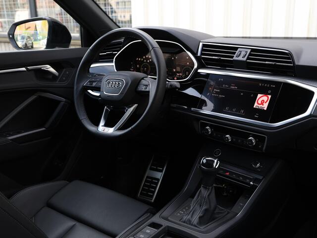 Audi Q3 Sportback 45 TFSI e Edition | Pano dak | Optiek zwart plus | Sonos | Elektrische voorstoelen met geheugen | Nieuwprijs ¤ 75.266,00