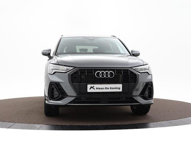Audi Q3 35 TFSI S 150pk S-Tronic S Line · Camera · Navigatie · Adaptieve Cruise Control · 18'' Velgen · Zwart optiek · Apple Carplay/Android Auto · Garantie t/m 19-09-2027 of 100.000km