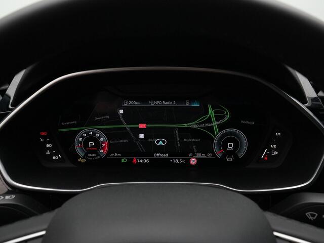 Audi Q3 Sportback 35 TFSI 150 pk S-tronic Advanced edition / S-Line | Panoramadak | Trekhaak | Leder/alcantara | Sportonderstel | Achteruitrijcamera