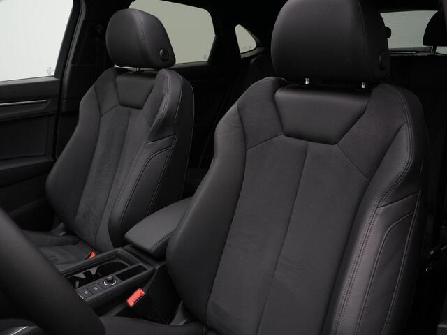 Audi Q3 Sportback 35 TFSI 150 pk S-tronic Advanced edition / S-Line | Panoramadak | Trekhaak | Leder/alcantara | Sportonderstel | Achteruitrijcamera