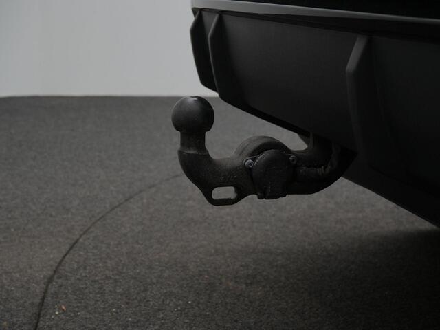 Audi Q3 Sportback 35 TFSI 150 pk S-tronic Advanced edition / S-Line | Panoramadak | Trekhaak | Leder/alcantara | Sportonderstel | Achteruitrijcamera