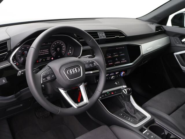 Audi Q3 Sportback 45 TFSI e S line | 245 PK | Trekhaak | Panoramadak | Lichtmetalen velgen 19"|