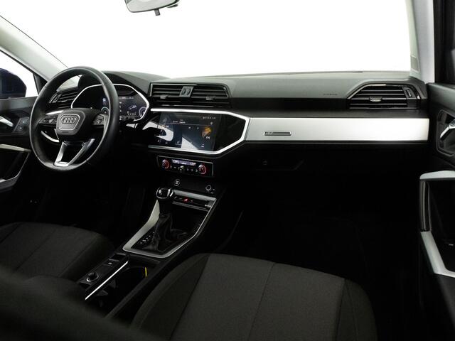 Audi Q3 45 TFSI 245 PK e Edition | LED | Navigatie | Side Assist | Keyless | Adaptieve Cruise Control |