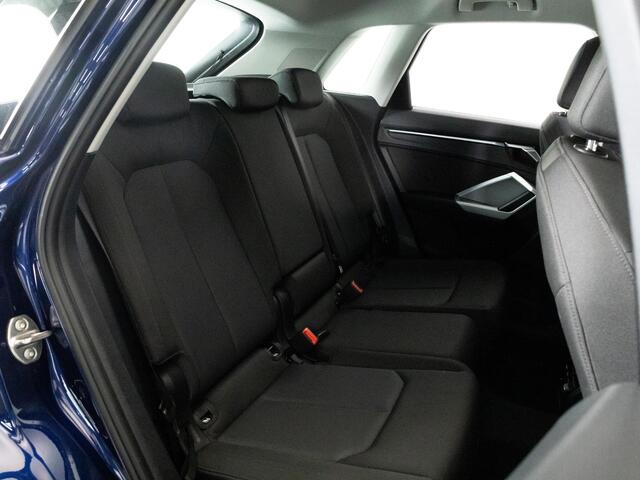 Audi Q3 45 TFSI 245 PK e Edition | LED | Navigatie | Side Assist | Keyless | Adaptieve Cruise Control |