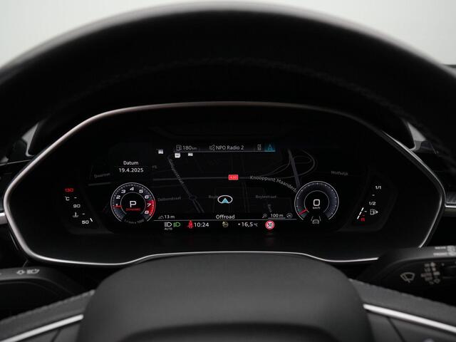 Audi Q3 35 TFSI 150 pk S-tronic S edition / S-Line | Panoramadak | Elektr. stoelen | Leder/alcantara | Navigatie | Achteruitrijcamera