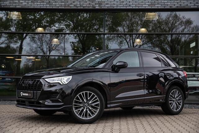 Audi Q3 35 TFSI Advanced edition Black edition , Adap. cruise, Virtual cockpit, Carplay,