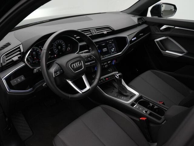 Audi Q3 45 TFSI e 245 pk S-tronic Advanced edition / S-Line | Panoramadak | Trekhaak | Matrix LED | Elektr. stoelen | SONOS | Rondomzicht camera