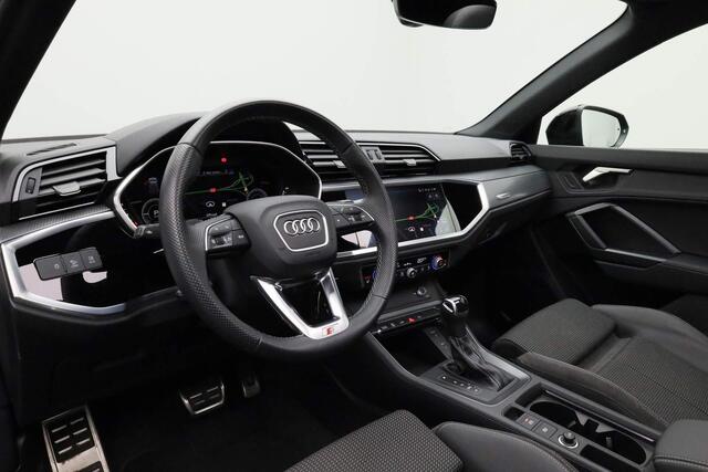Audi Q3 45 TFSI e 245 pk S-tronic S Edition | Panoramadak | Geheugenstoel | Achteruitrijcamera | Navigatie