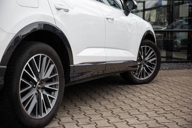 Audi Q3 Sportback 45 TFSI e S edition , Virtual cockpit, Trekhaak, Achteruitrijcamera,