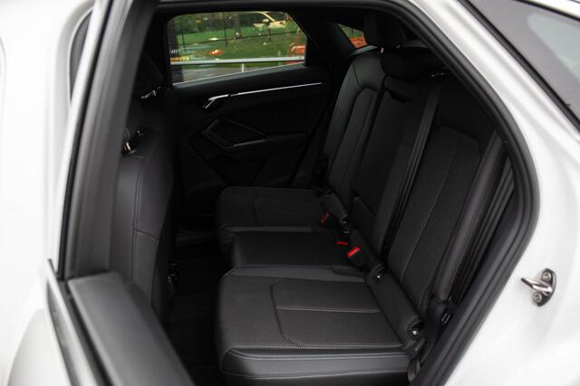 Audi Q3 Sportback 45 TFSI e S edition , Virtual cockpit, Trekhaak, Achteruitrijcamera,