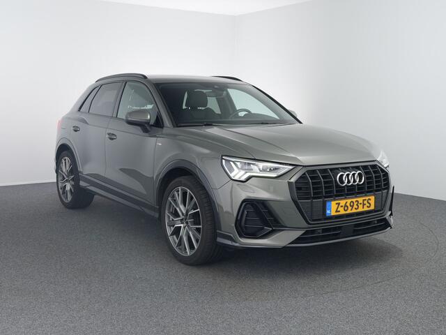 Audi Q3 35 TFSI S Line edition one | 20inch | Camera | Zwenkhaak | ACC | Carplay |