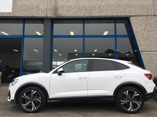 Audi Q3 Sportback 45 TFSIe 245 pk S-line Black Edition