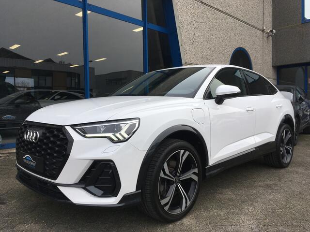 Audi Q3 Sportback 45 TFSIe 245 pk S-line Black Edition