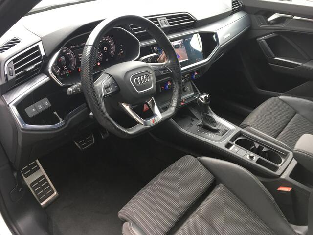 Audi Q3 Sportback 45 TFSIe 245 pk S-line Black Edition