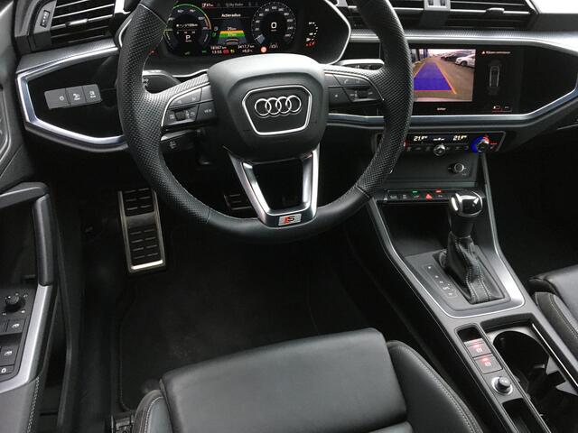 Audi Q3 Sportback 45 TFSI e S-Line Chronos grey