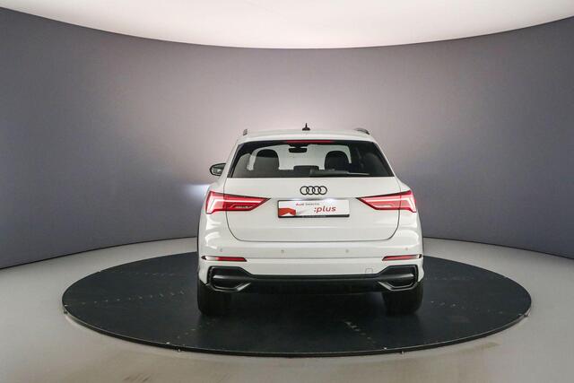 Audi Q3 35 TFSI S Line Pro Line S | Trekhaak | S Line | Keyless | Dodehoek | Audi sound | Full Led | Optiek Zwart